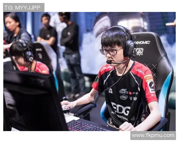 高校联赛精彩回顾IG战队个人能力展现与团队协作分析