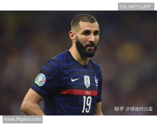 本泽马:从法甲新星到世界足球巨星的辉煌历程与成就解析